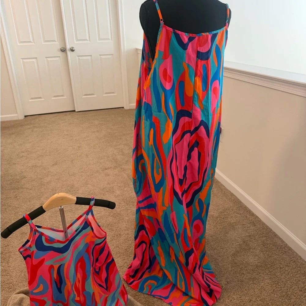 Mommy & Me Matching Summer Dresses | Adult 8/10 + Girls 4Y - Picture 5 of 5